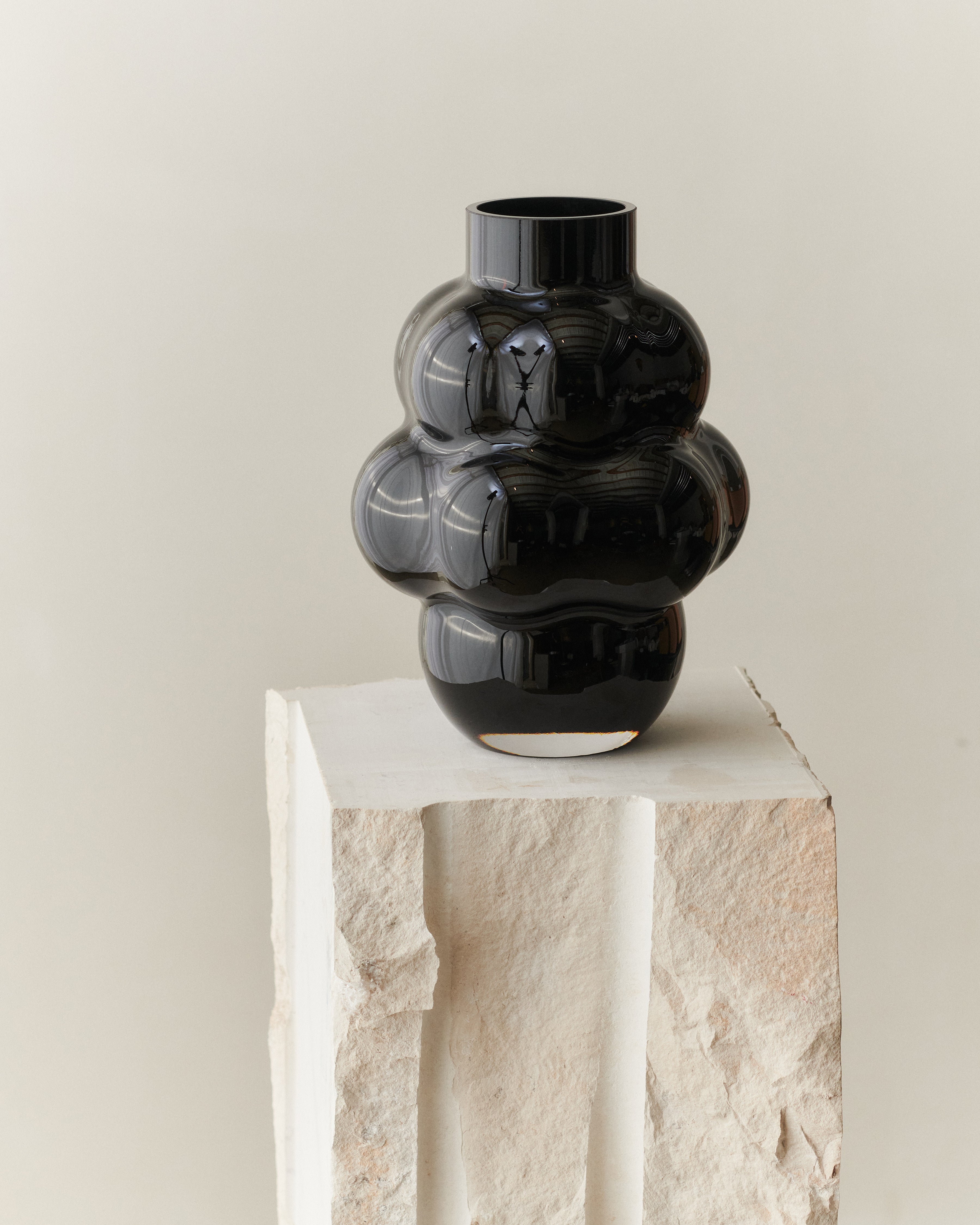 Balloon Vase 04