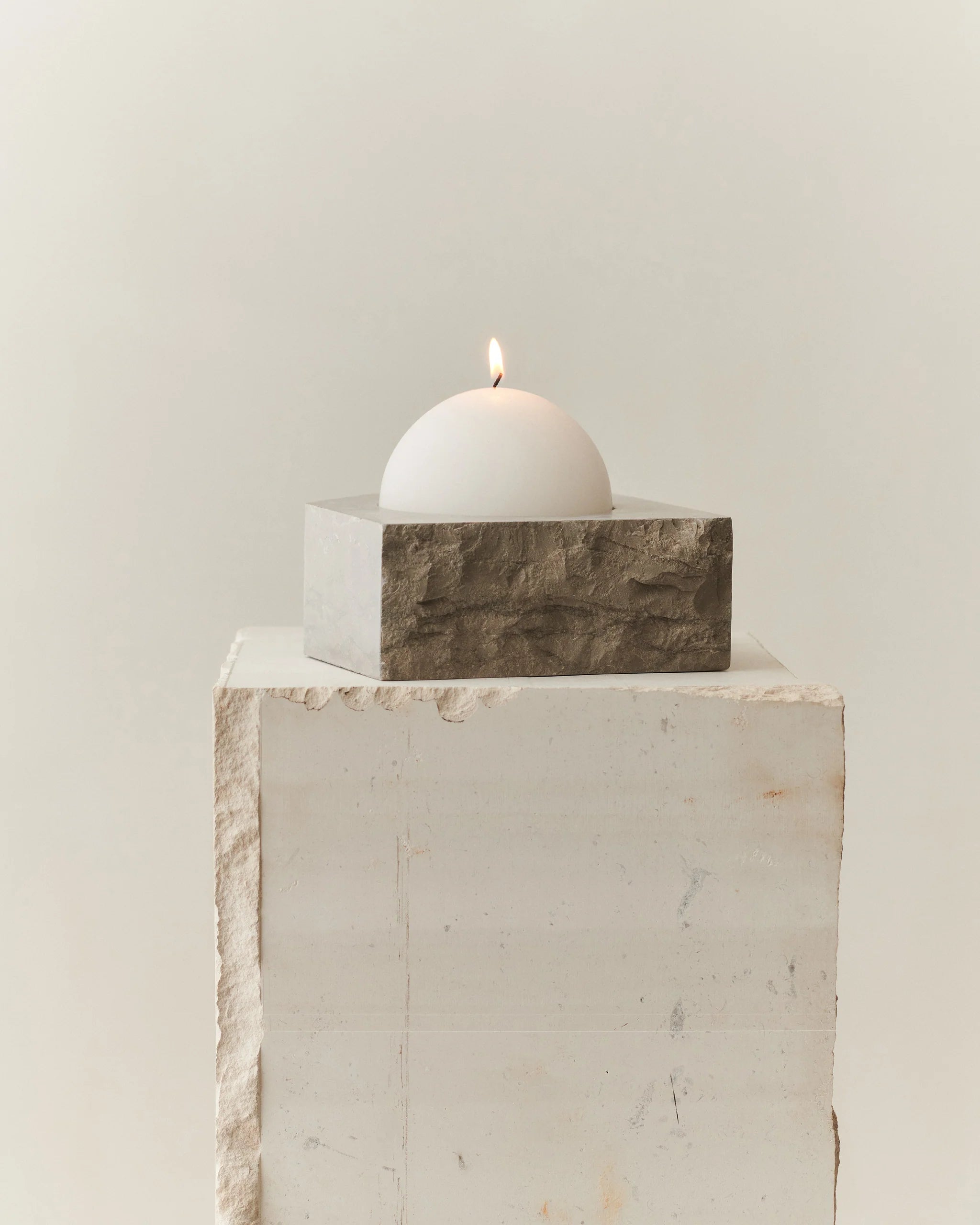 Gallery Object Candle Holder