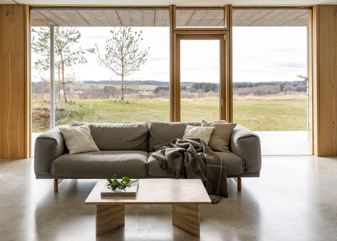 Konkylie Travertin Sofabord